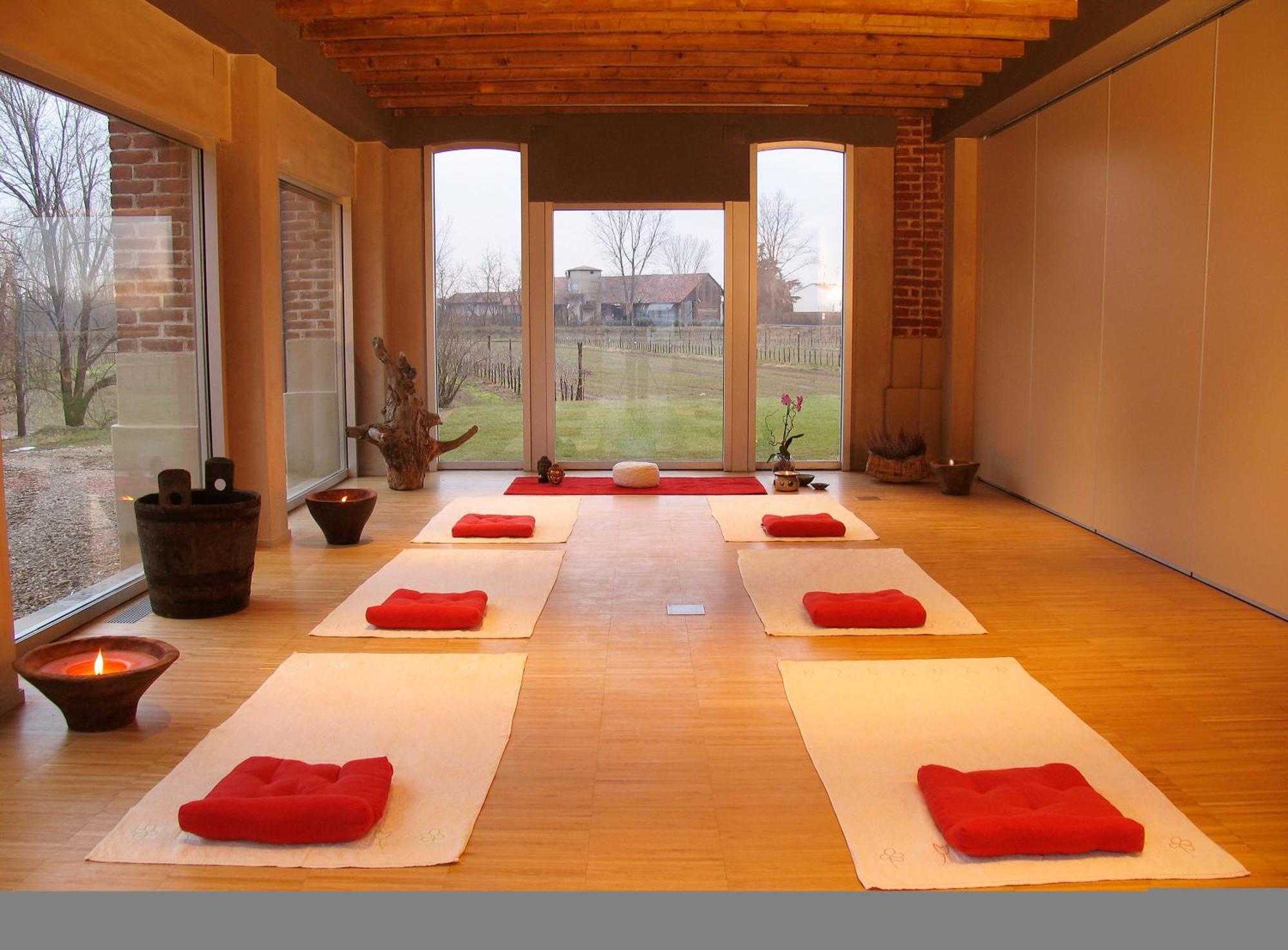 Agriturismo Cascina Caremma Besate ภายนอก รูปภาพ
