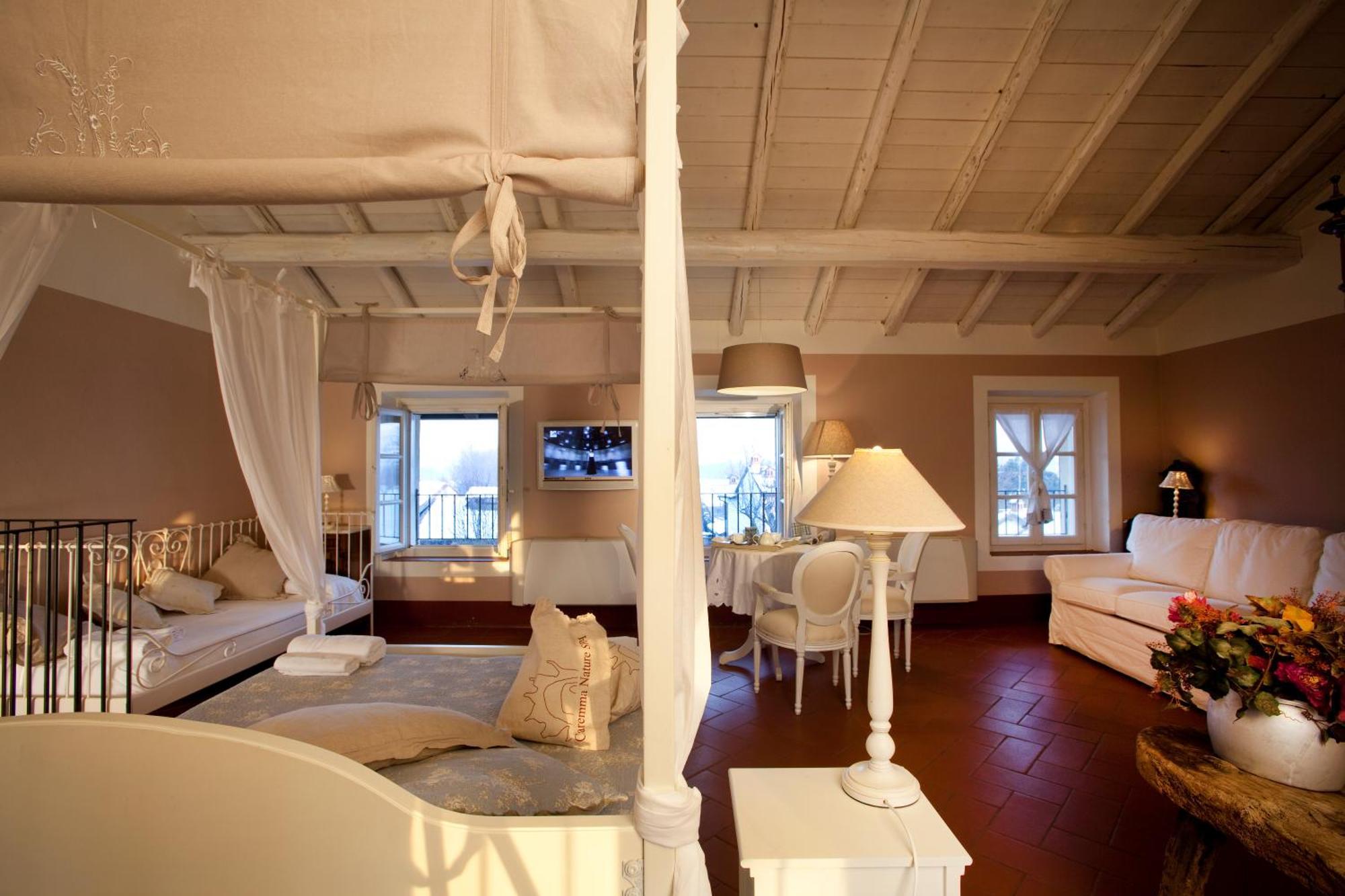 Agriturismo Cascina Caremma Besate ภายนอก รูปภาพ