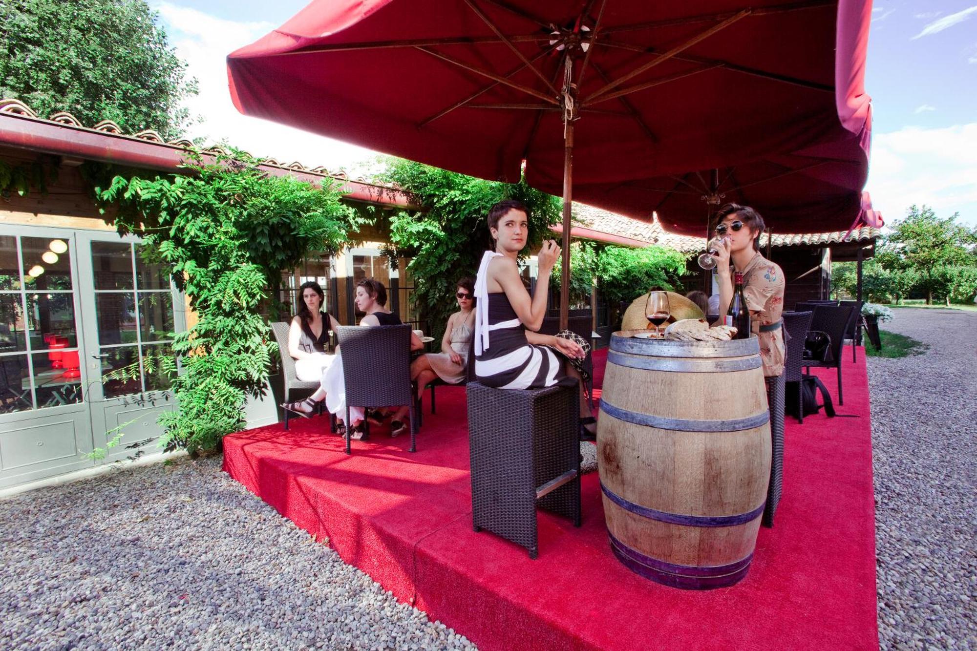Agriturismo Cascina Caremma Besate ภายนอก รูปภาพ
