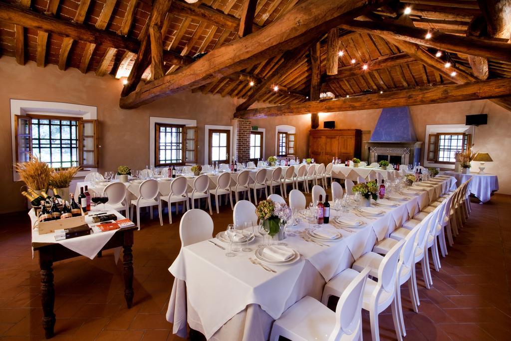 Agriturismo Cascina Caremma Besate ภายนอก รูปภาพ
