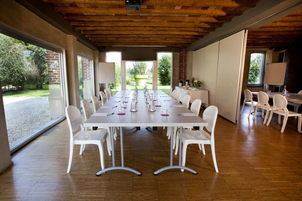 Agriturismo Cascina Caremma Besate ภายนอก รูปภาพ